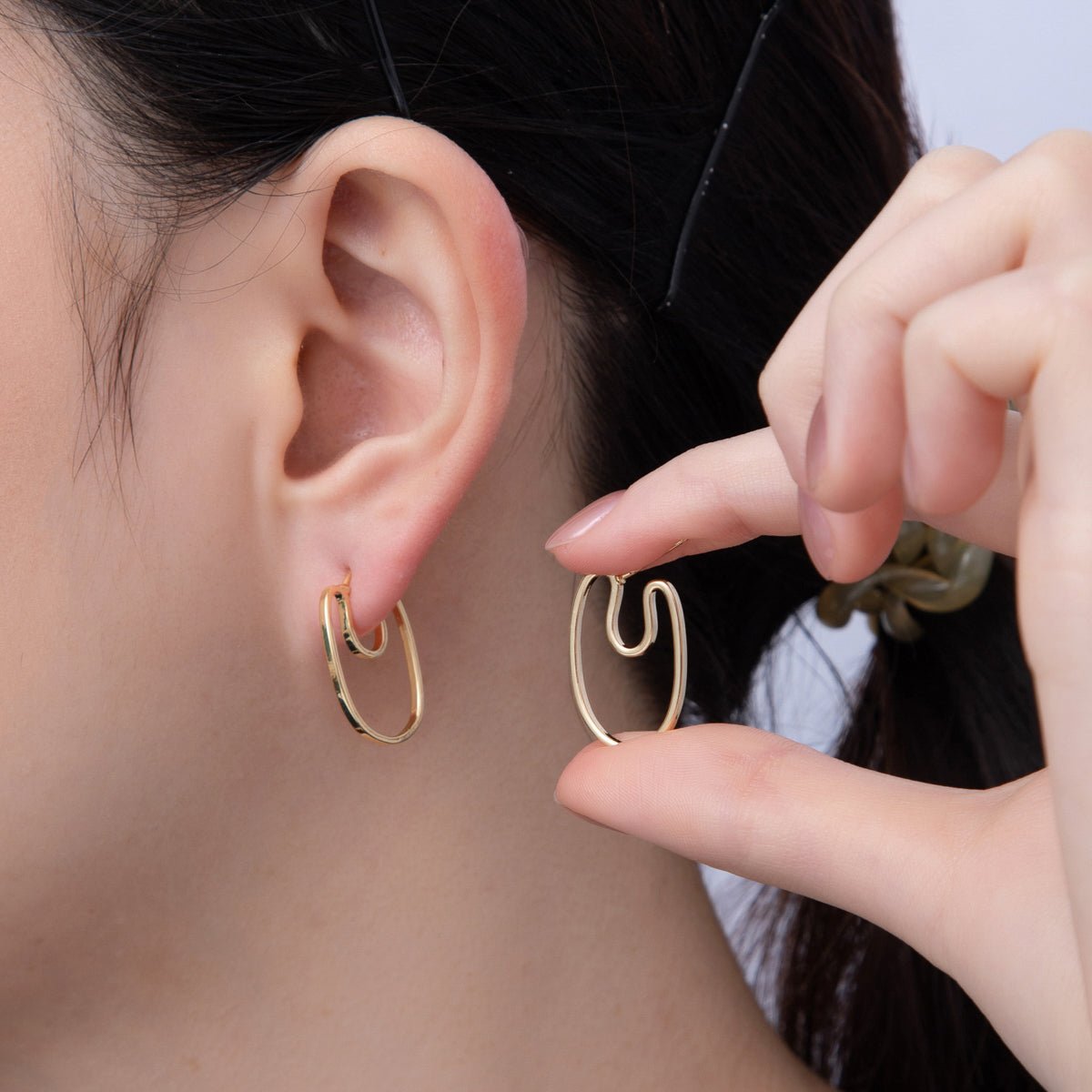 18K Gold Filled 23mm Geometric Minimalist Open Drop Stud Earrings | AD1663 - DLUXCA