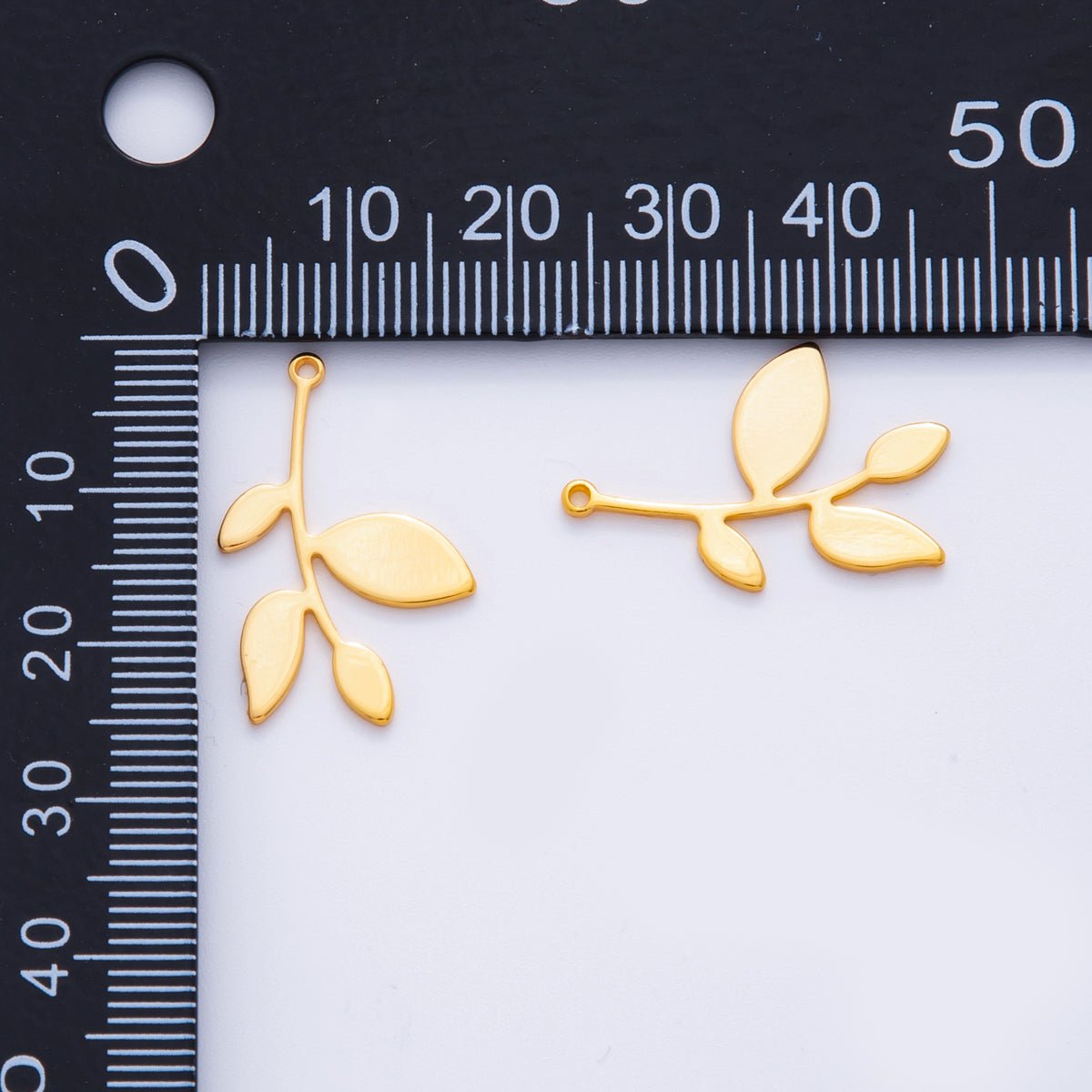 18K Gold Filled 24mm Floral Plant Minimalist Thin Charm Finding | Z1174 - DLUXCA