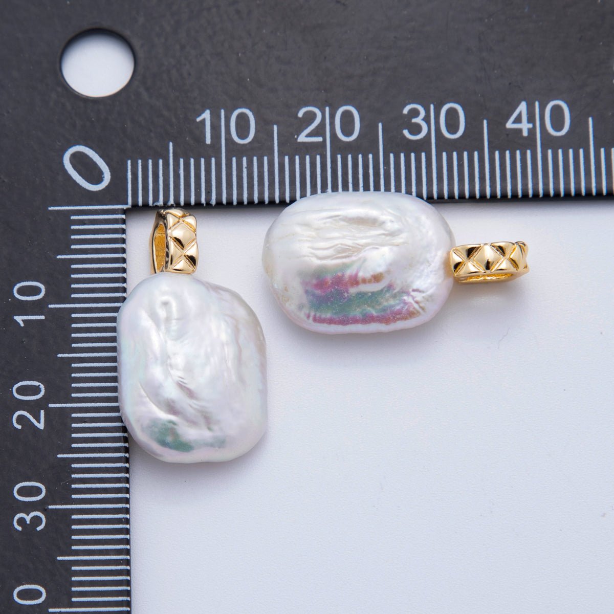 18K Gold Filled 24mm Freshwater Portal Square Pearl Charm | AF617 - DLUXCA