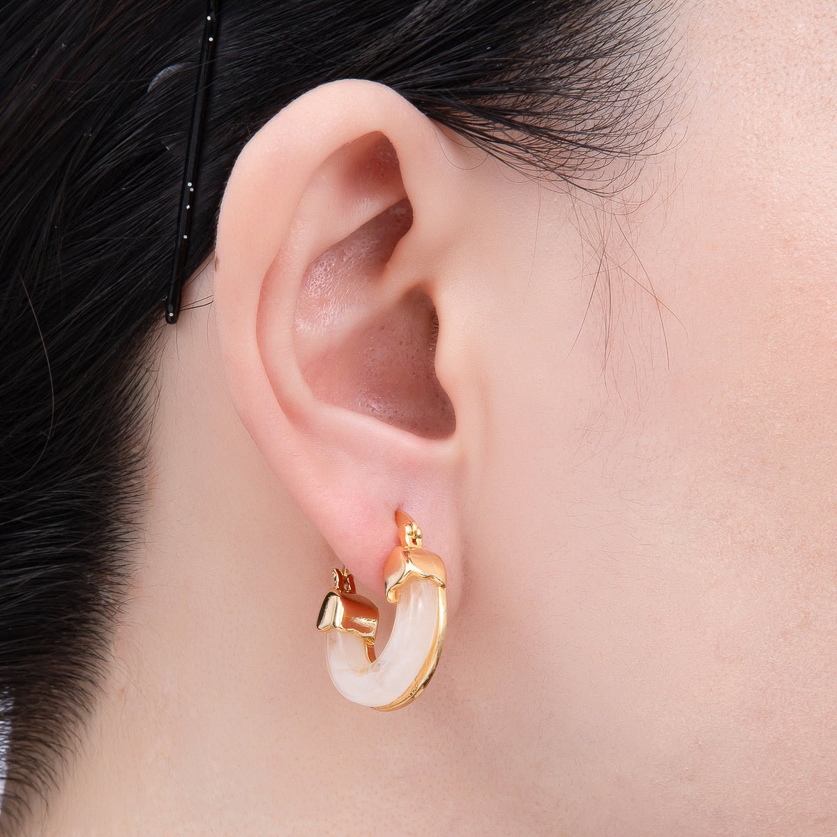 18K Gold Filled 25mm Resin Latch Hoop Earring | Earrings - 00281 ~ Earrings - 00286 - DLUXCA