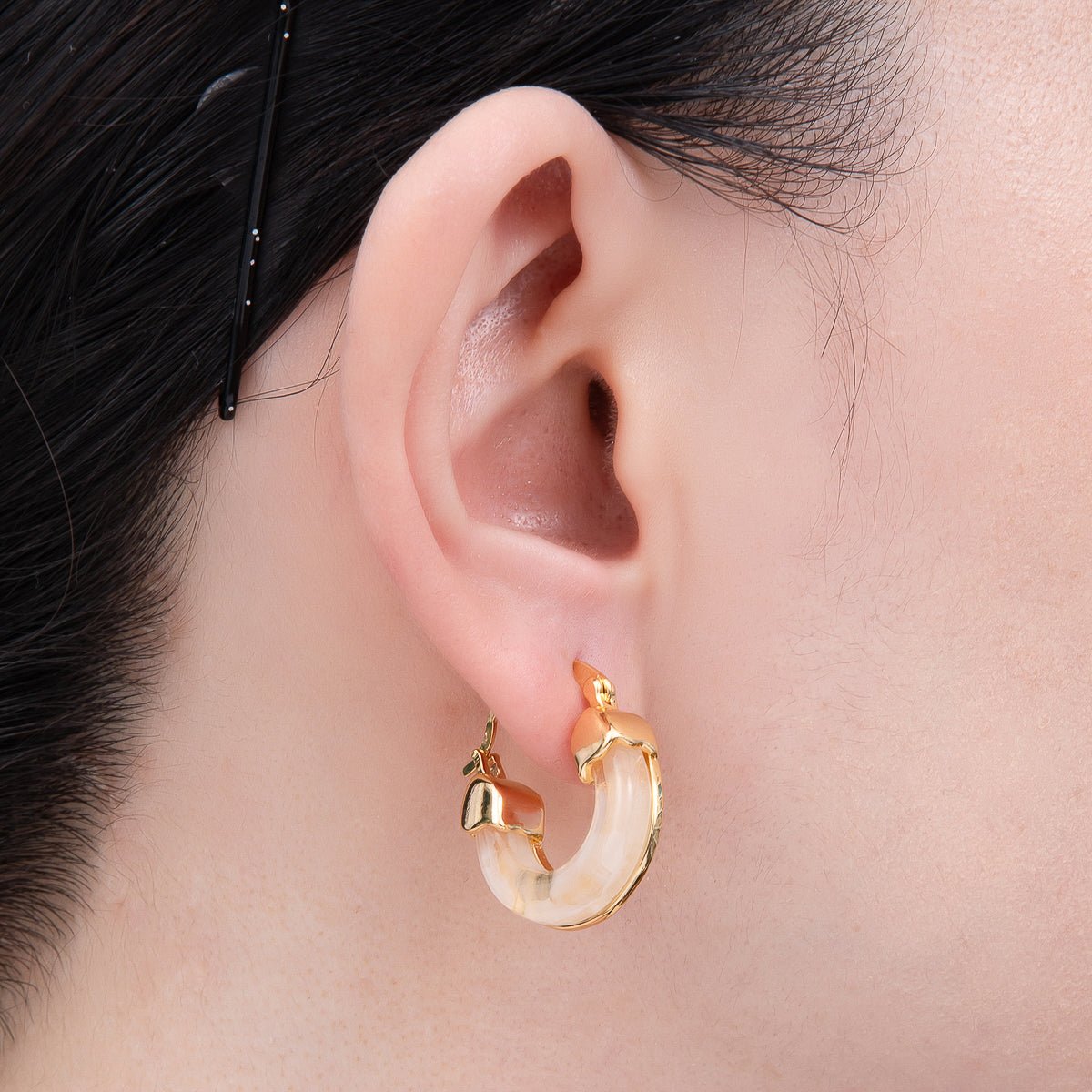 18K Gold Filled 25mm Resin Latch Hoop Earring | Earrings - 00281 ~ Earrings - 00286 - DLUXCA