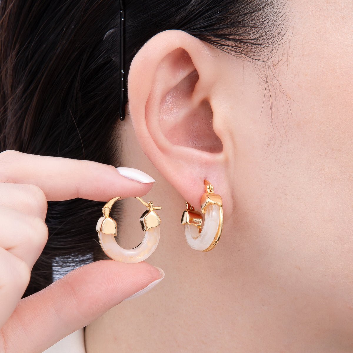 18K Gold Filled 25mm Resin Latch Hoop Earring | Earrings - 00281 ~ Earrings - 00286 - DLUXCA