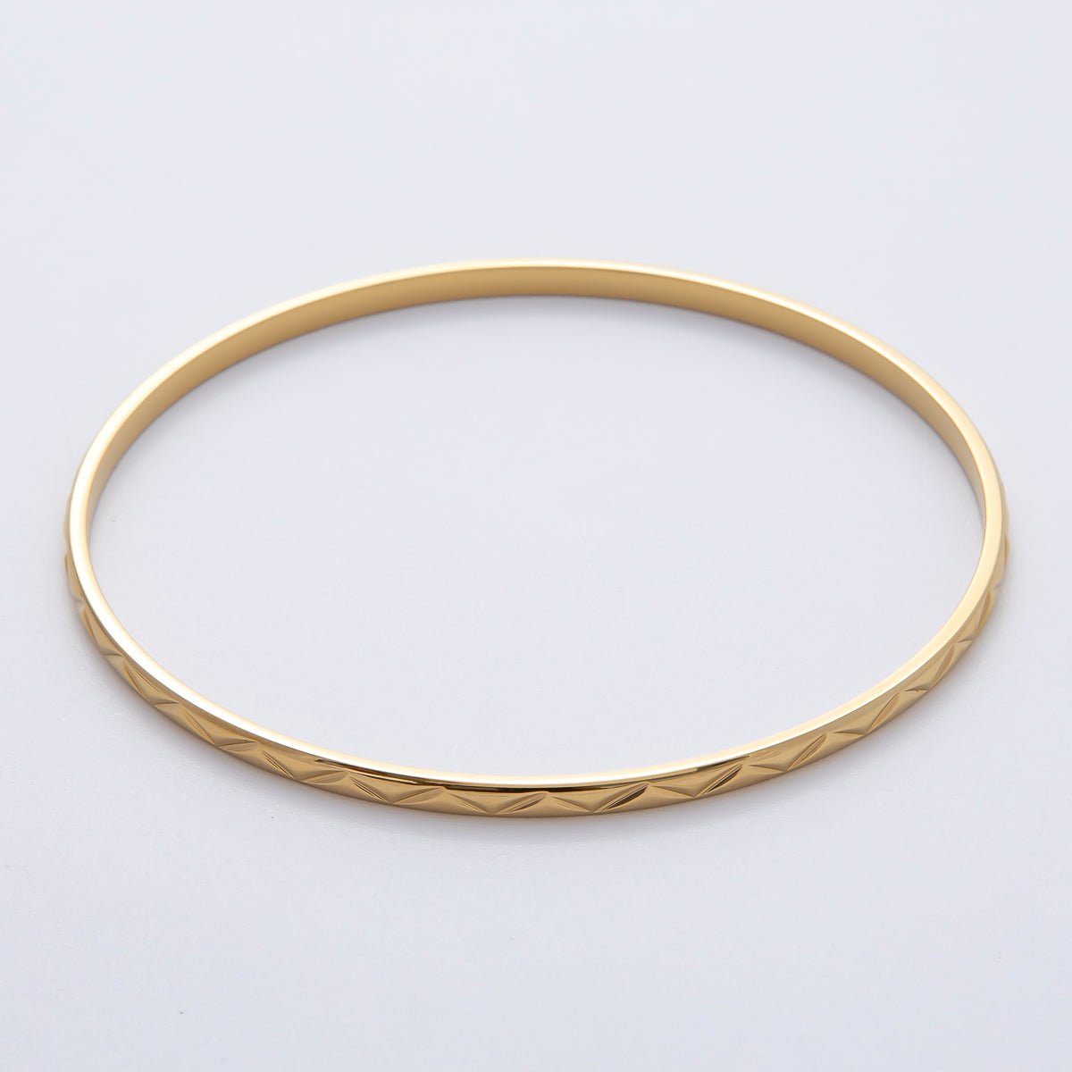 18K Gold Filled 2.5mm Thin Lined Imprint Bangle Bracelet | WA - 1472 - DLUXCA