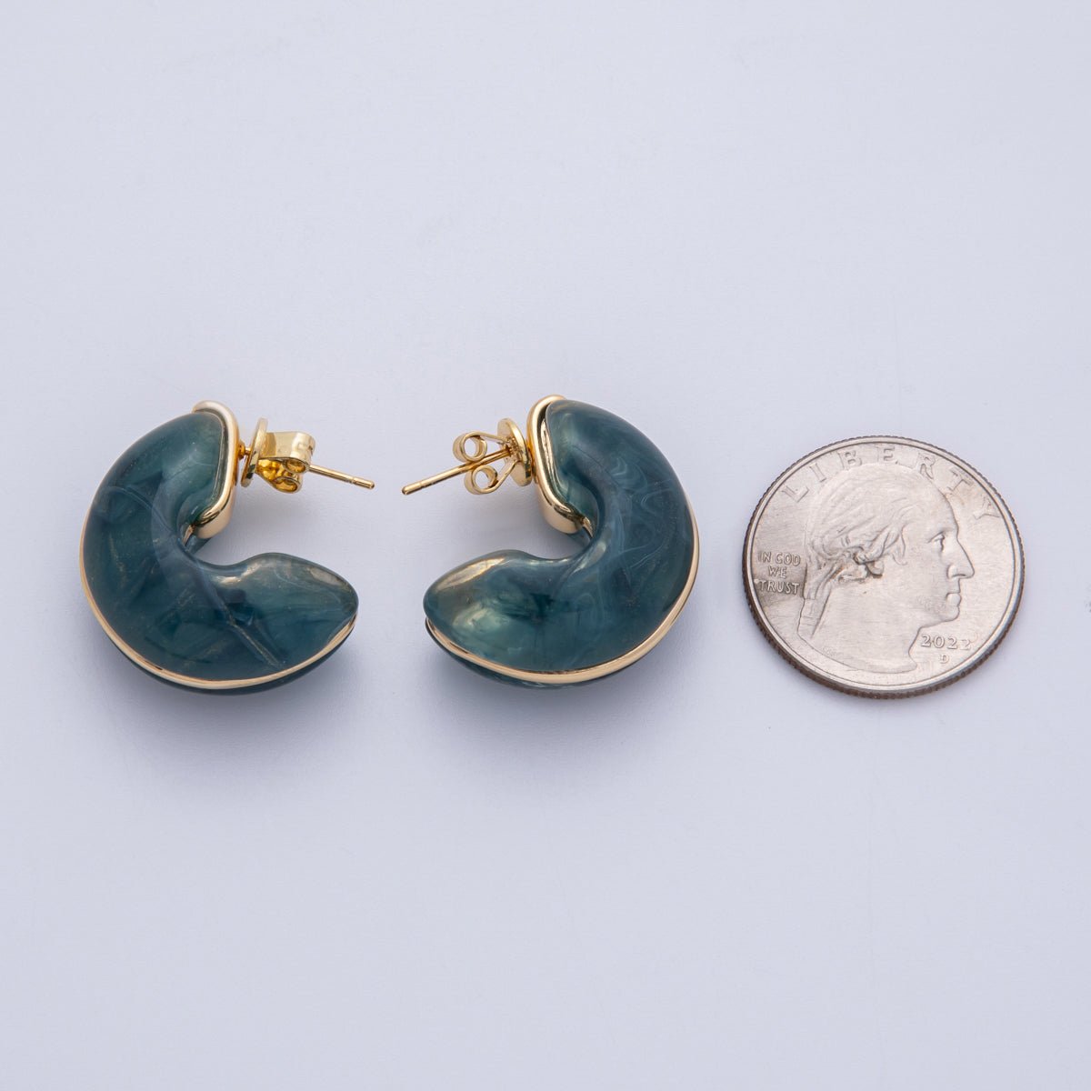 18K Gold Filled 25mm White, Blue, Black, Red, Beige, Brown Resin Chubby C - Shaped Hoop Earrings | Earrings - 00154 ~ Earrings - 00159 - DLUXCA