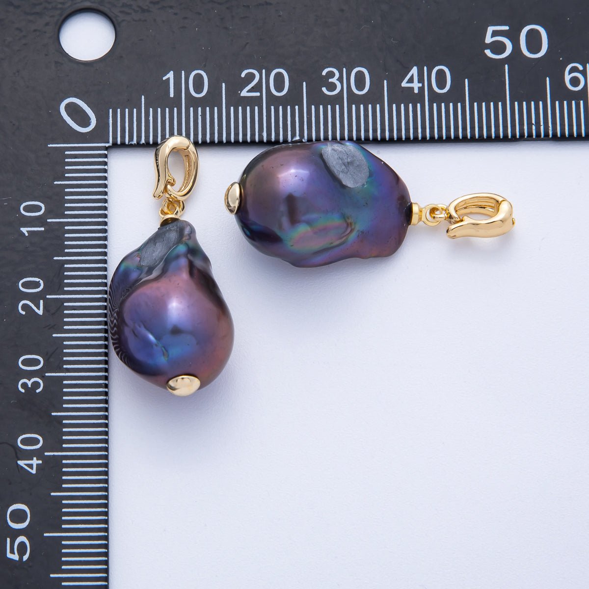18K Gold Filled 27mm Purple Freshwater Pearl Snap Latch Drop Pendant | AF642 - DLUXCA