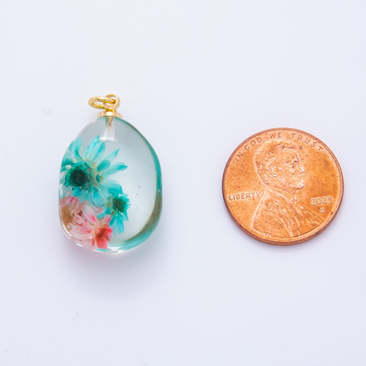 18K Gold Filled 28mm Resin Pebble Ocean Bloom Flower Charm | AH858 AH859 - DLUXCA