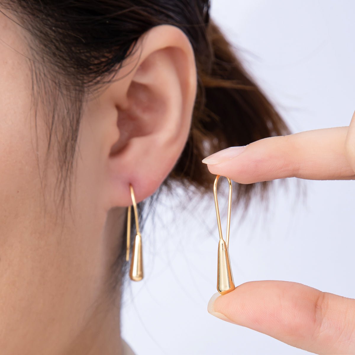 18K Gold Filled 32mm Minimalist Teardrop Fish Hook Drop Earrings | Earrings - 00183 - DLUXCA