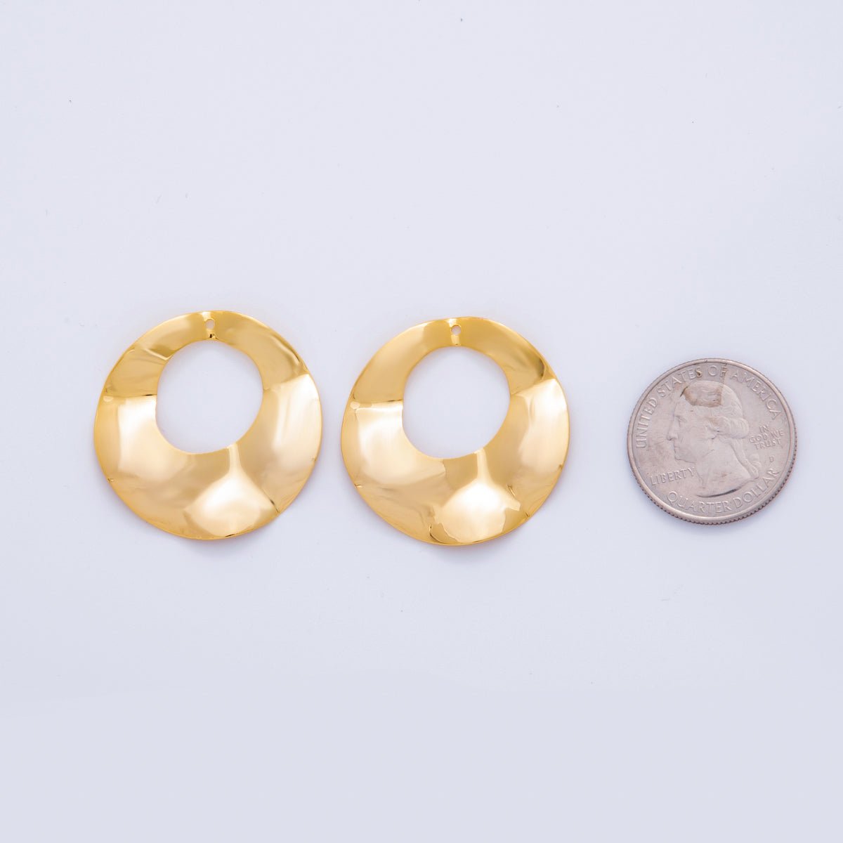 18K Gold Filled 33.5mm Hammered Round Donut Thin Charm Finding | Z1177 - DLUXCA