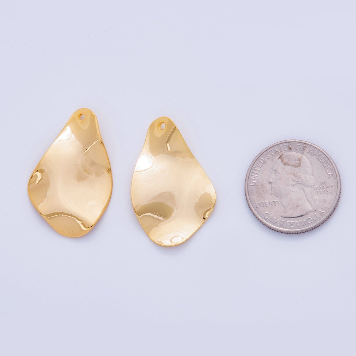 18K Gold Filled 33mm Geometric Hammered Abstract Charm Finding | Z1173 - DLUXCA