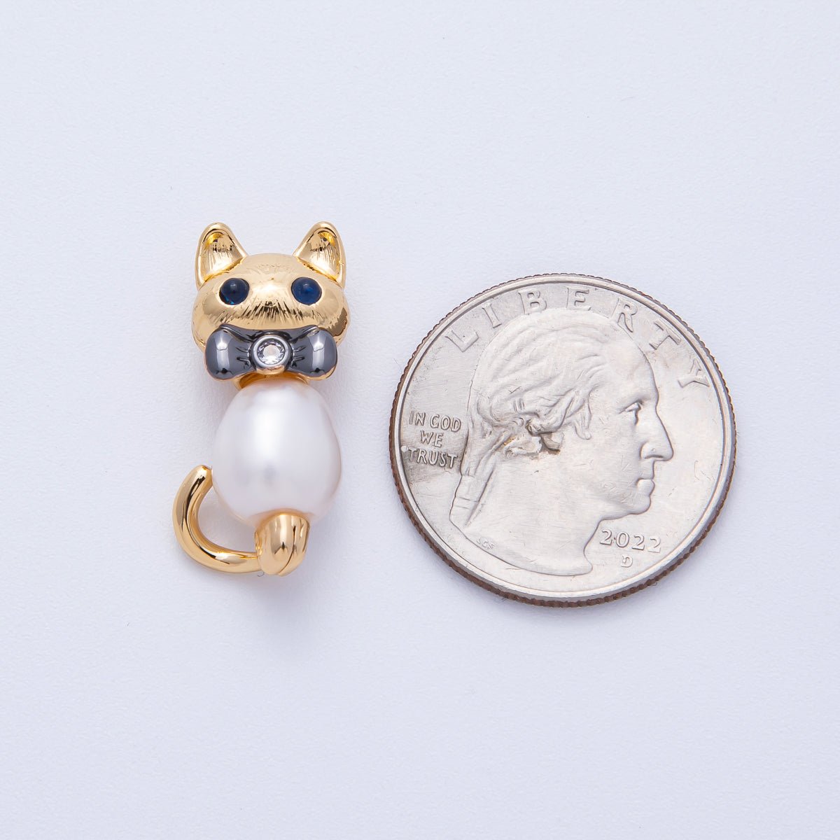 18K Gold Filled 33mm Shell Pearl Ribbon Bow Cat Kitten Bead | BEADS - 00001 - DLUXCA
