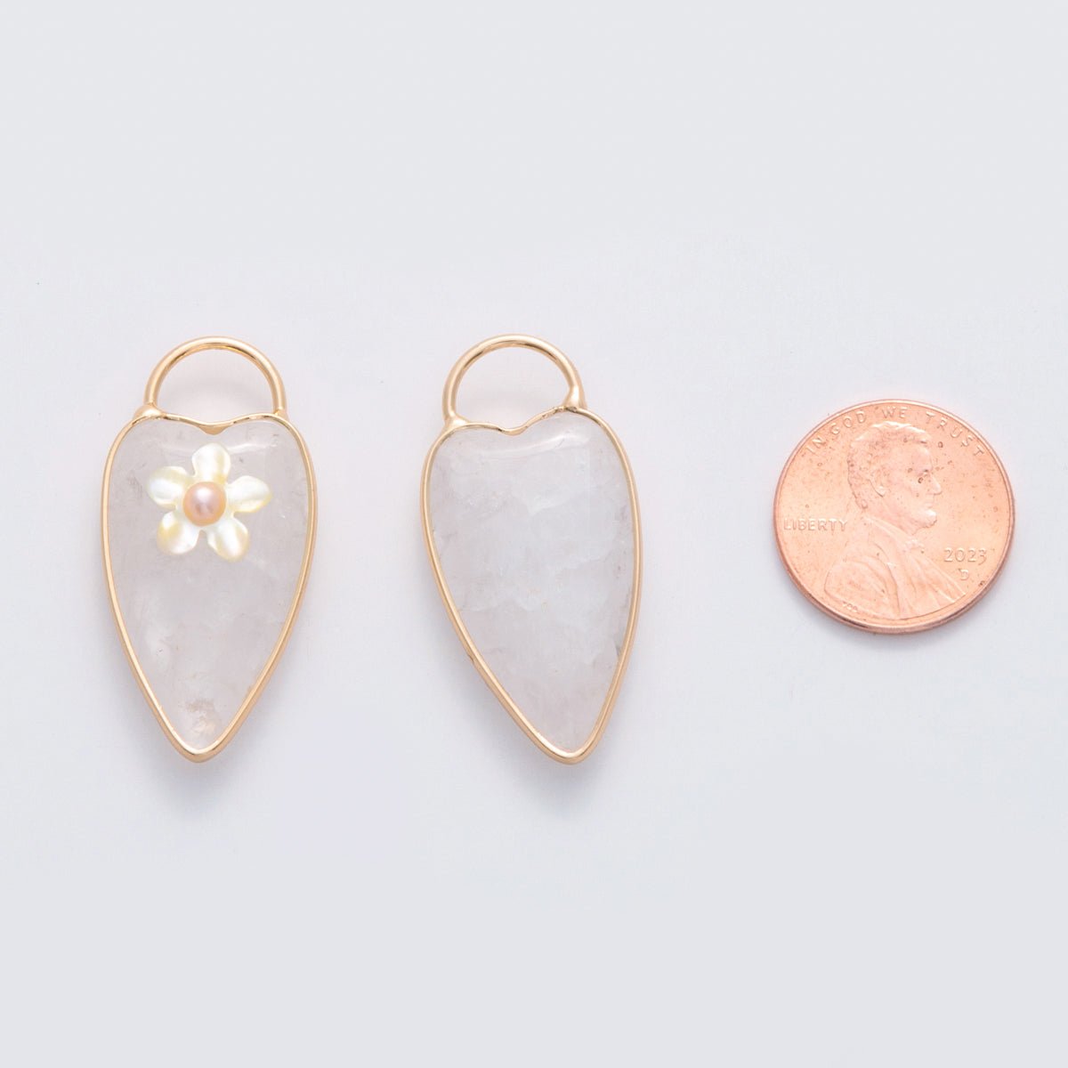 18K Gold Filled 35mm Pearl Flower Clear Quartz Heart Padlock Charm | D640 - DLUXCA