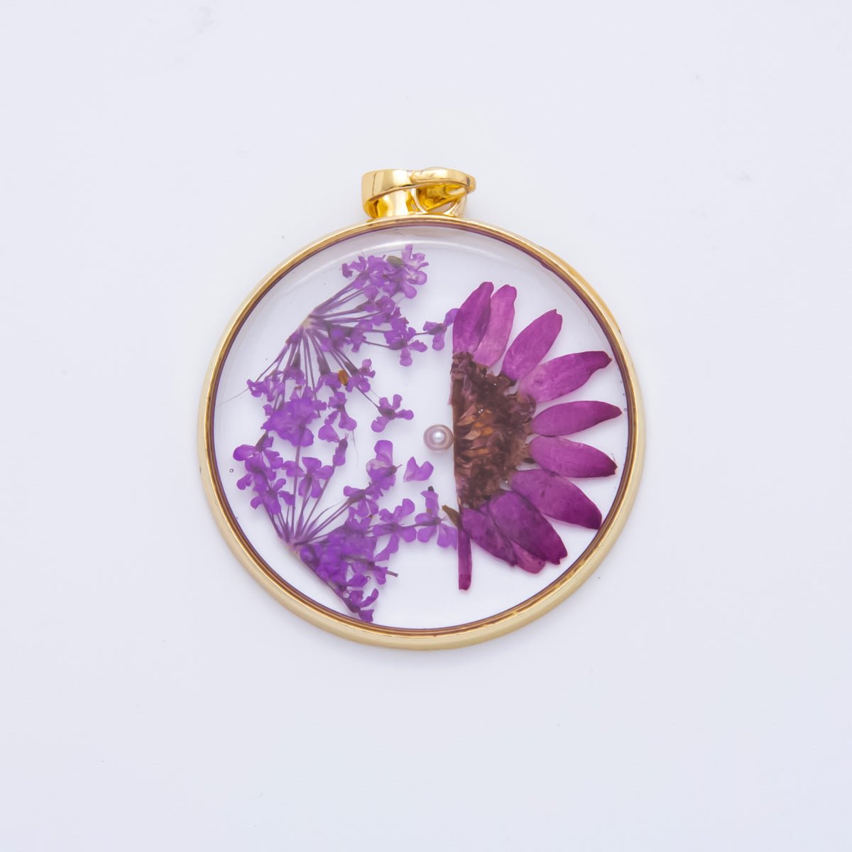 18K Gold Filled 39.5mm Resin Dried Flower Pendant | AH787 - AH792 - DLUXCA