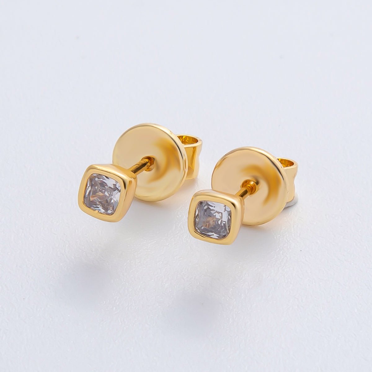 18K Gold Filled 3mm Clear CZ Square Bezel Stud Earrings | AD1616 - DLUXCA