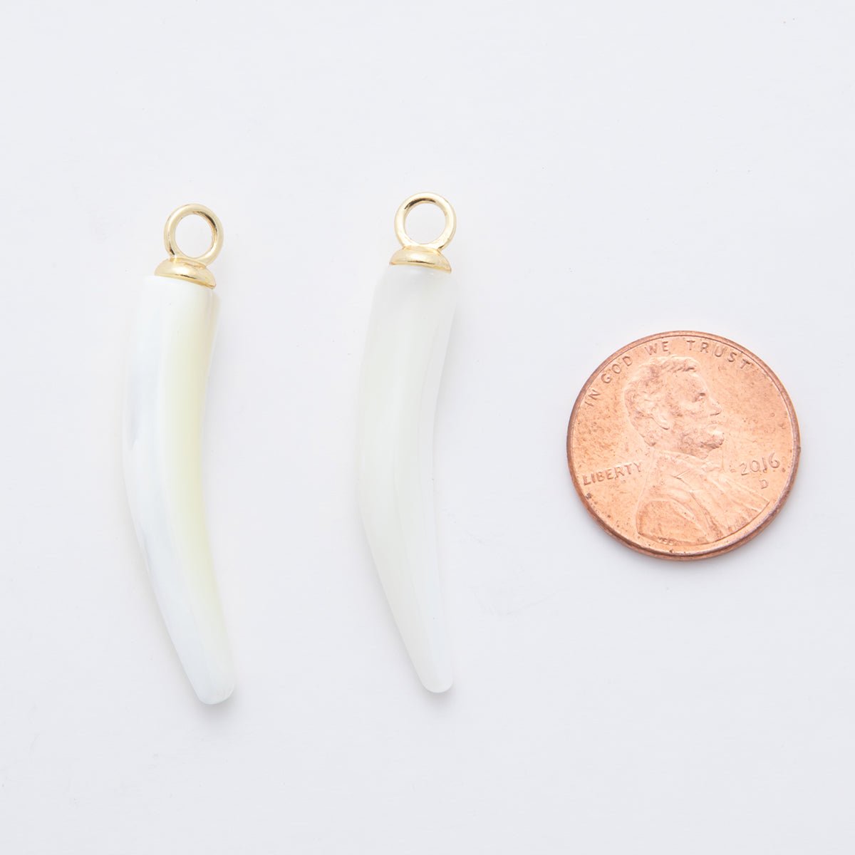 18K Gold Filled 40.5mm White Shell Pearl Tusk Drop Charm | AF335 - DLUXCA