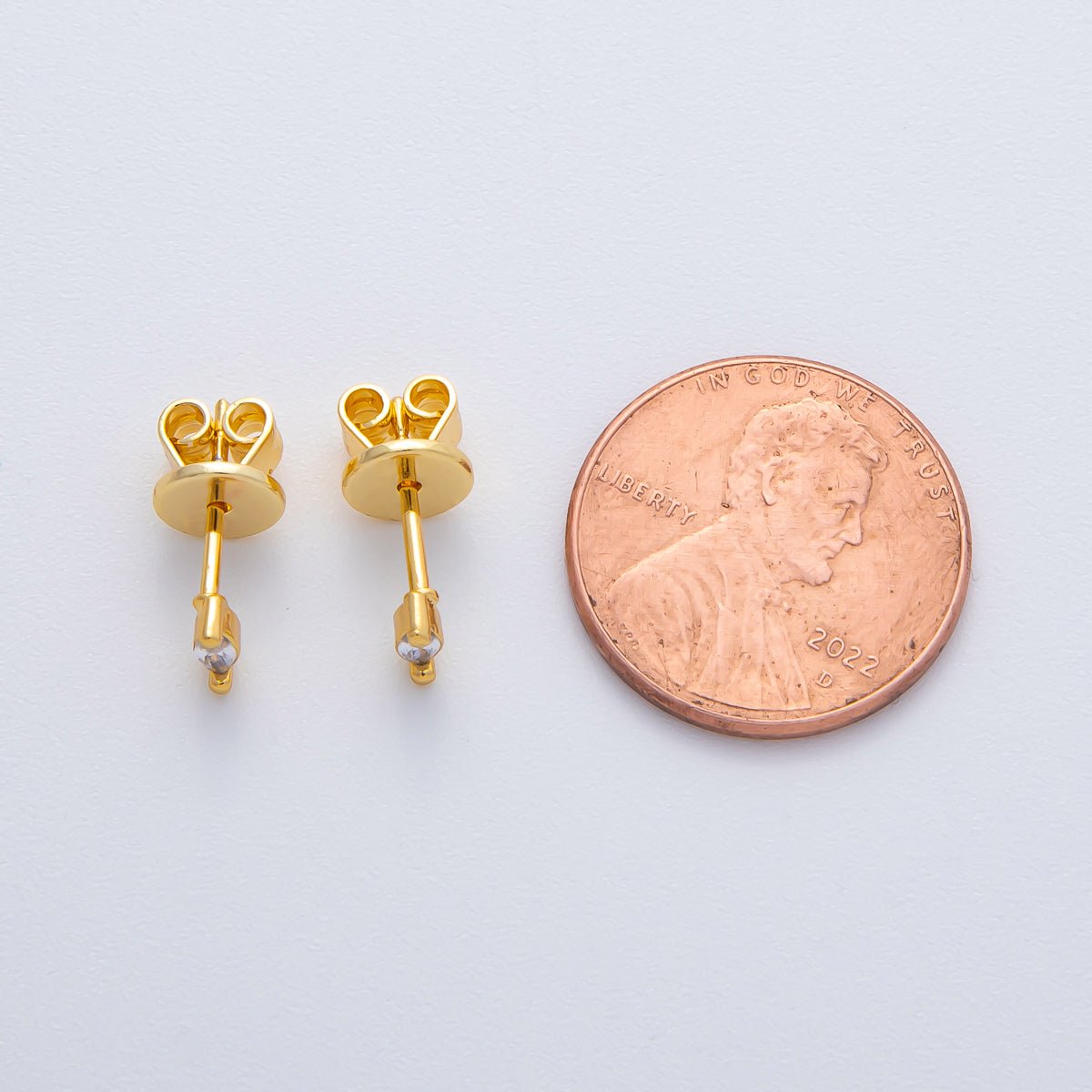 18K Gold Filled 5.2mm Clear CZ Marquise Dainty Stud Earrings | AD1626 - DLUXCA