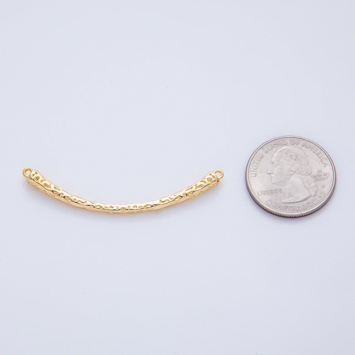 18K Gold Filled 54mm Hammered Curved Connector | Y168 - DLUXCA