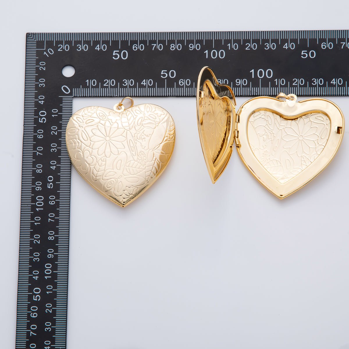 18K Gold Filled 60mm Butterfly Flower Leaf Engraved Heart Locket Pendant | AF1160 - DLUXCA