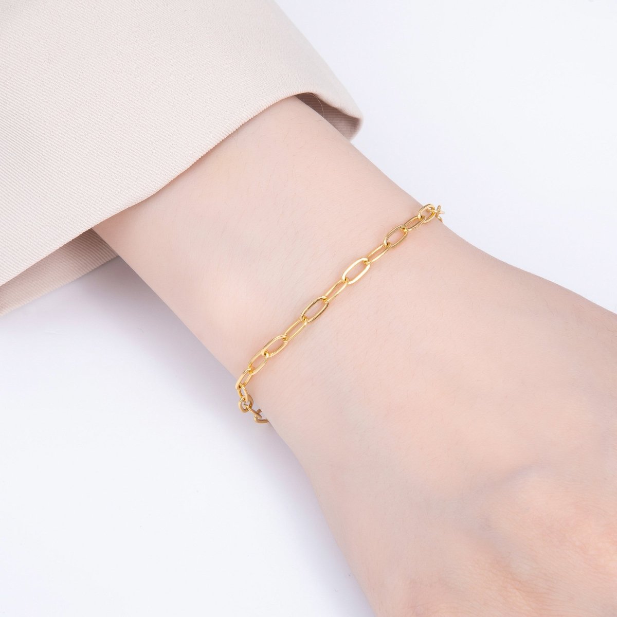 18K Gold Filled 7.4mm x 3.6mm Minimalist Paperclip Chain 6.5 Inch Bracelet | WA - 04192 - DLUXCA