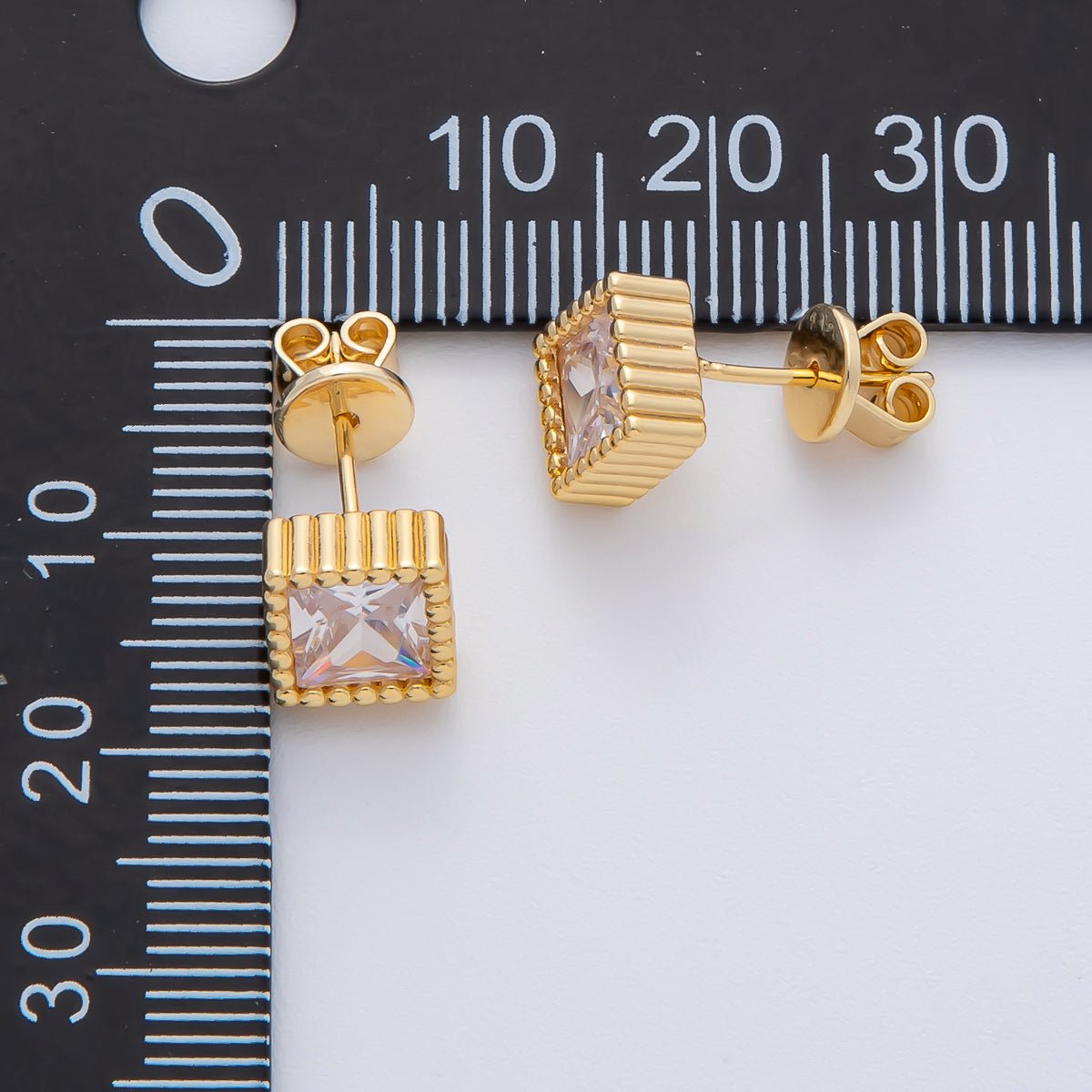 18K Gold Filled 8mm Clear CZ Square Ribbed Bezel Stud Earrings | AD1614 - DLUXCA