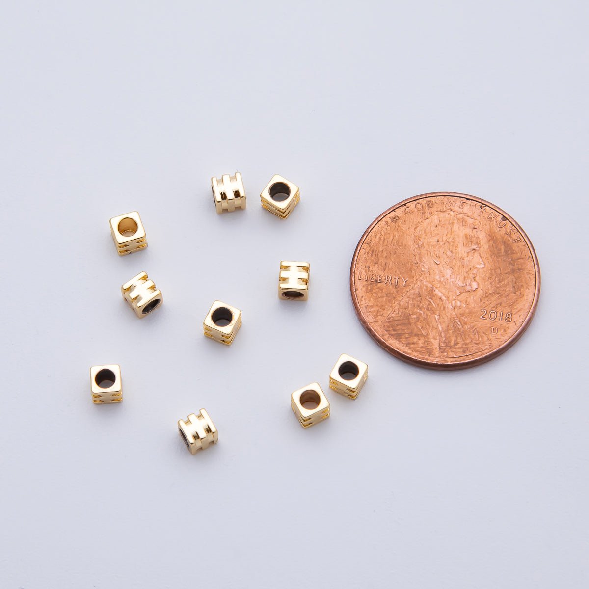 18K Gold Filled 8mm Geometrical Cube Spacer Bead Set by 10 | B318 - DLUXCA