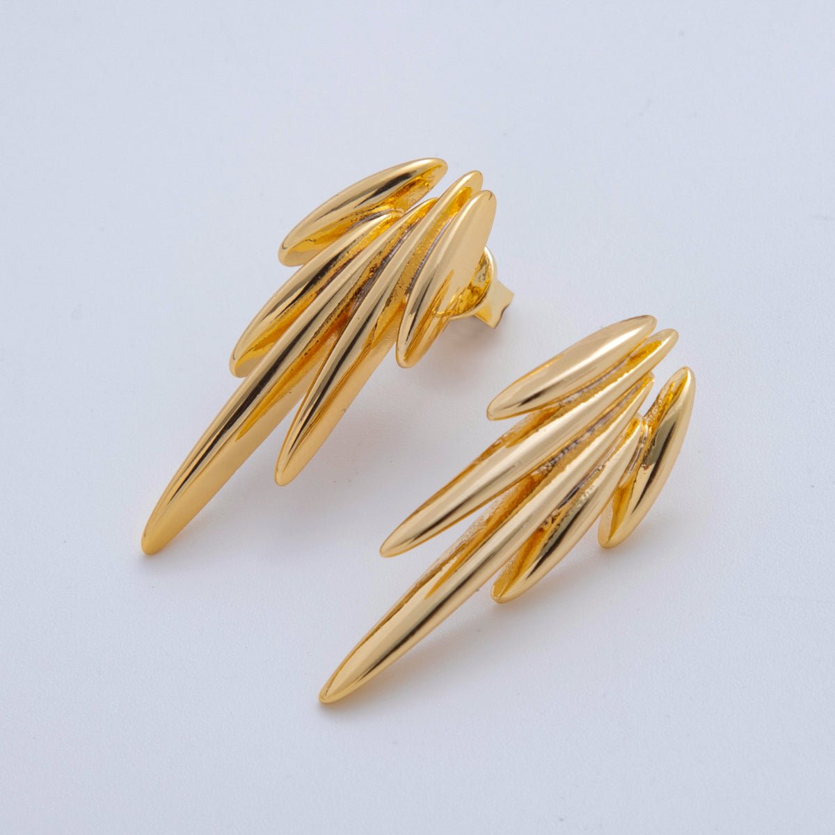 18K Gold Filled Angel Wings Dainty Stud Earrings | AI - 408 - DLUXCA