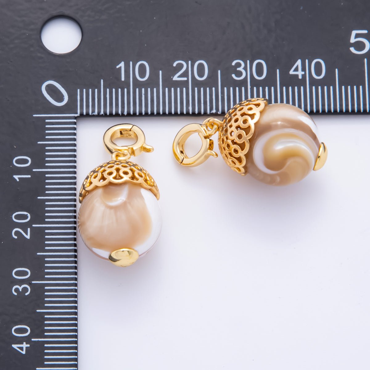 18K Gold Filled Brown, White Shell Pearl Filigree Snap Bail Pendant | AH - 786 - DLUXCA