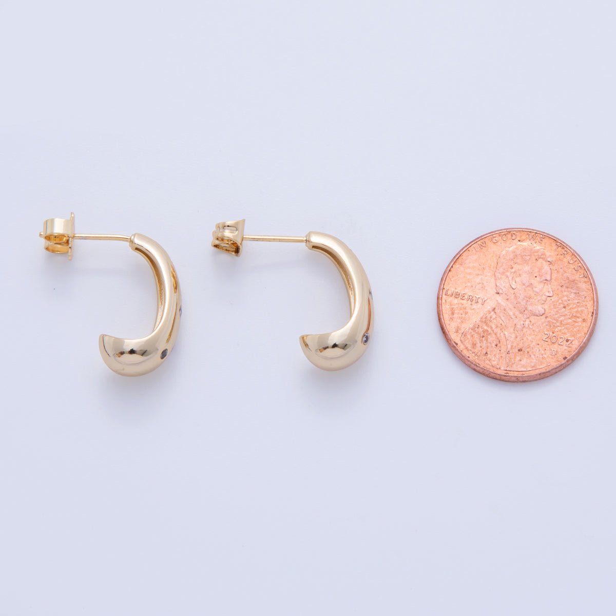 18K Gold Filled Clear CZ Dotted Dome J - Shaped Hoop Earrings | AI355 - DLUXCA