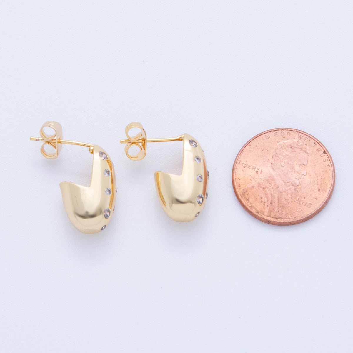 18K Gold Filled CZ Dotted Dome J - Shaped Hoop Earrings | AI364 - DLUXCA