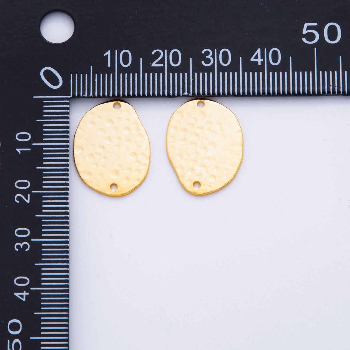 18K Gold Filled Dotted Abstract Oval Thin Charm Finding | Z1171 - DLUXCA