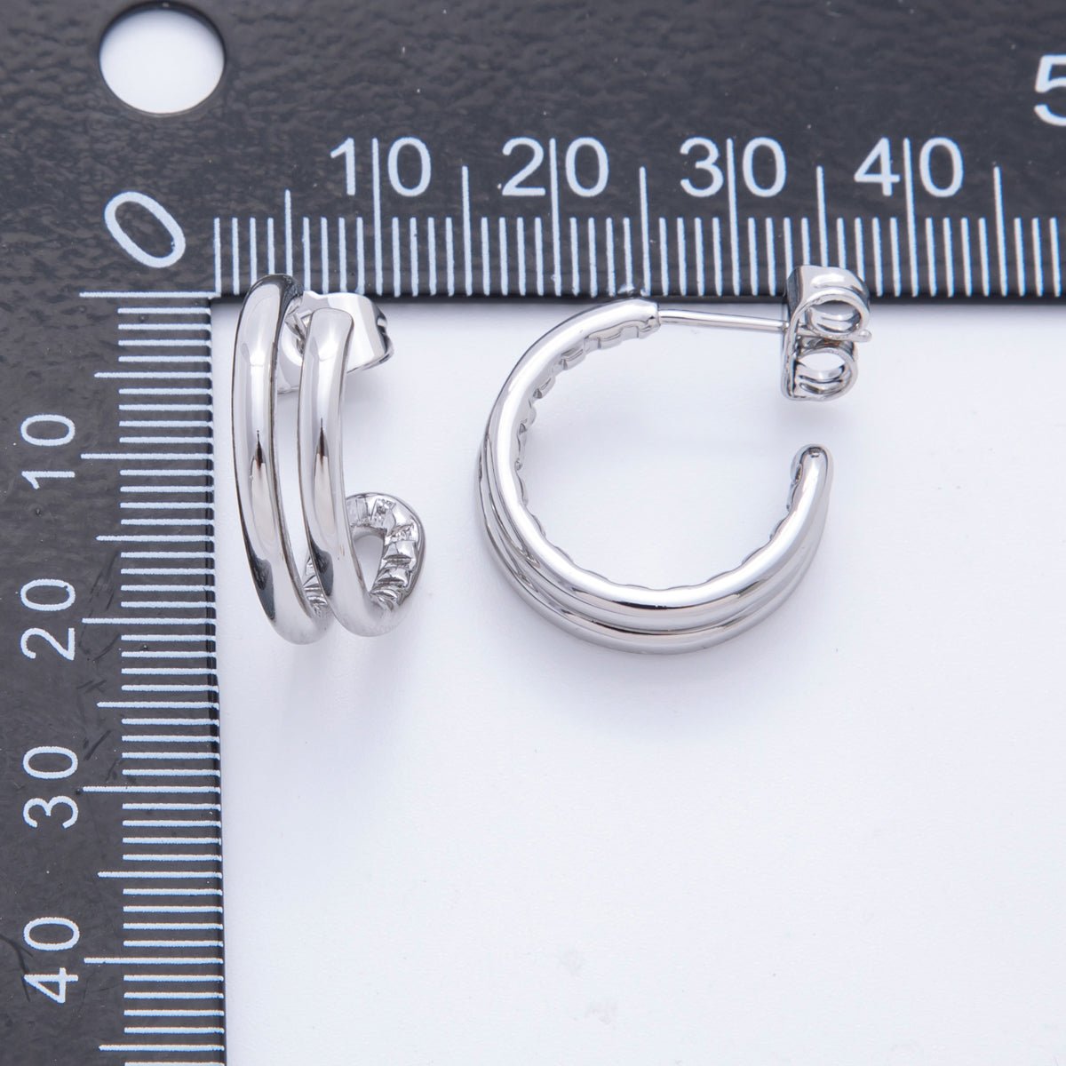 18K Gold Filled Double Band Edged C - Shaped Hoops Earrings in Gold & Silver | AJ209 AJ210 - DLUXCA