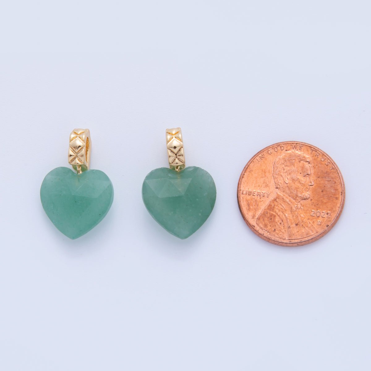 18K Gold Filled Green Aventurine Gemstone Heart Quilted Bail Pendant | AF350 - DLUXCA
