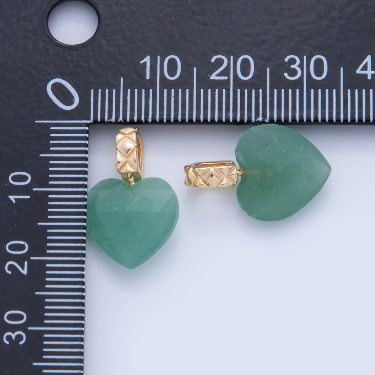 18K Gold Filled Green Aventurine Gemstone Heart Quilted Bail Pendant | AF350 - DLUXCA