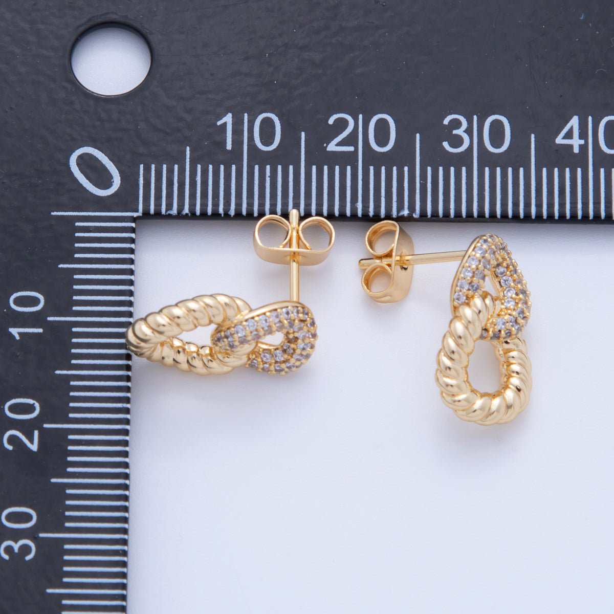 18K Gold Filled Micro Paved CZ Rope Link Stud Earrings | AI379 - DLUXCA