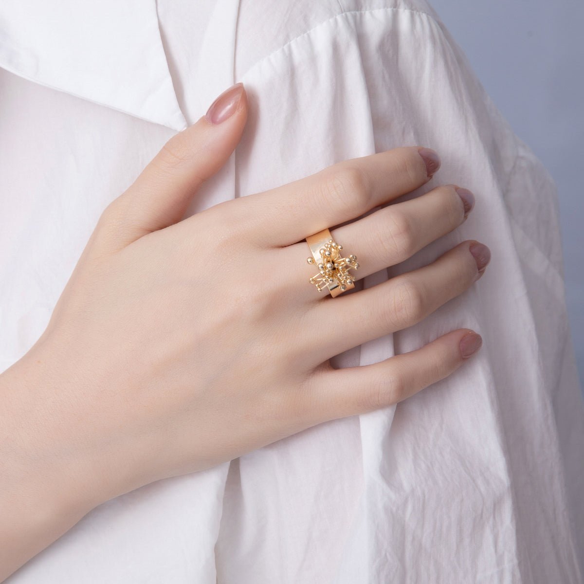 18K Gold Filled Minimalist Beaded Flower Wide Band Ring | O605 - DLUXCA