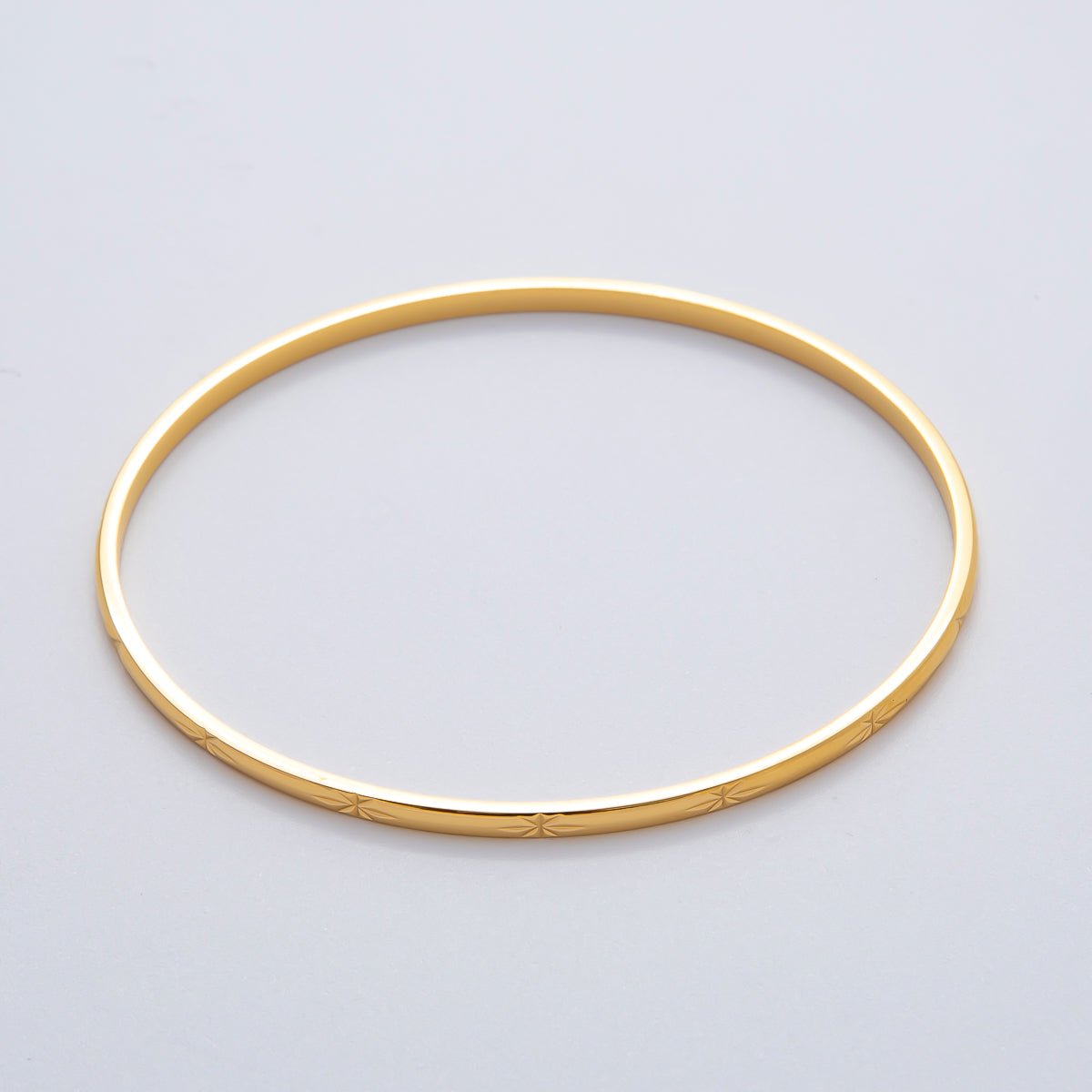 18K Gold Filled Minimalist North Star Imprint Bangle Bracelet | WA - 1412 - DLUXCA