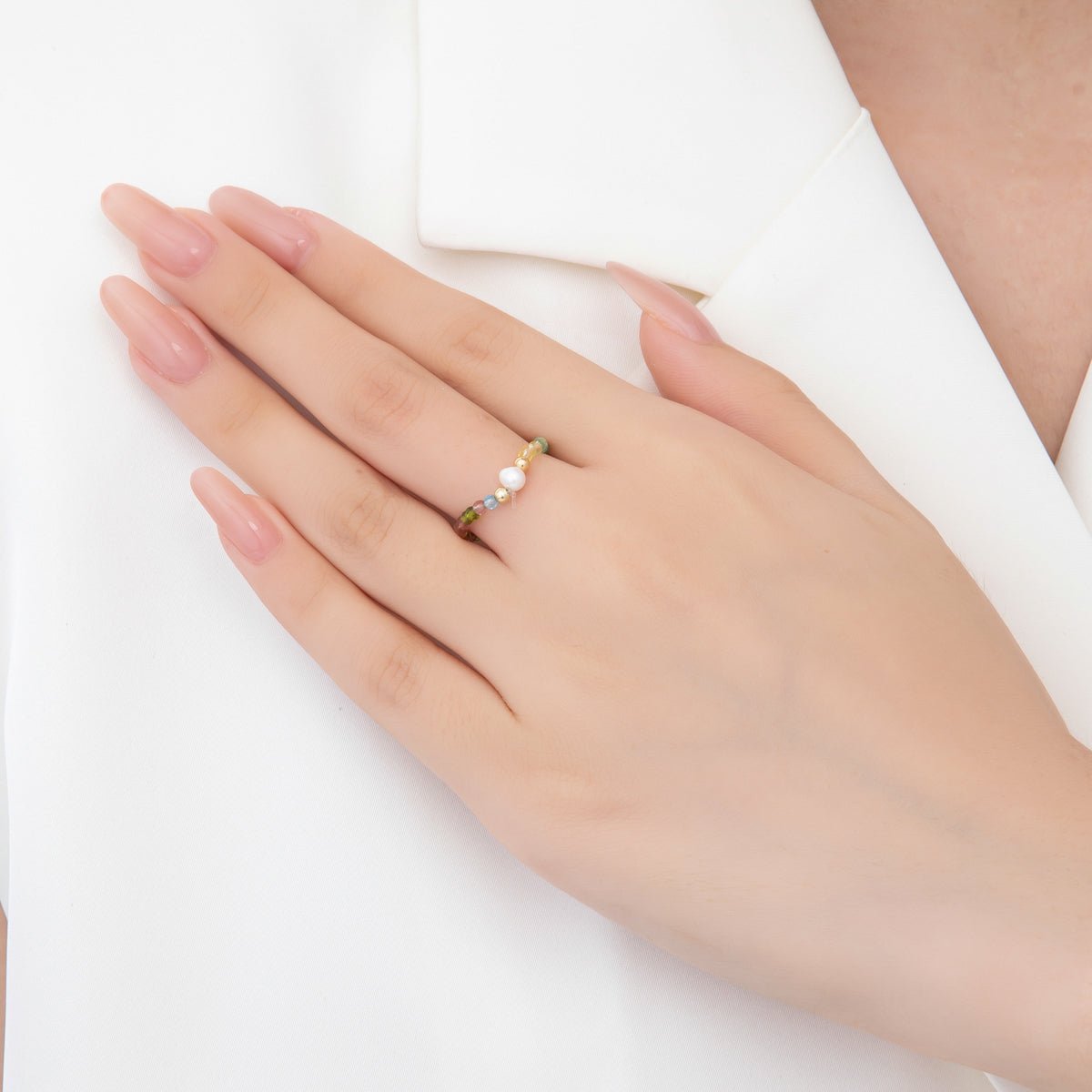 18K Gold Filled Multicolor Quartz Shell Pearl Bead Stretch Ring | O044 - DLUXCA