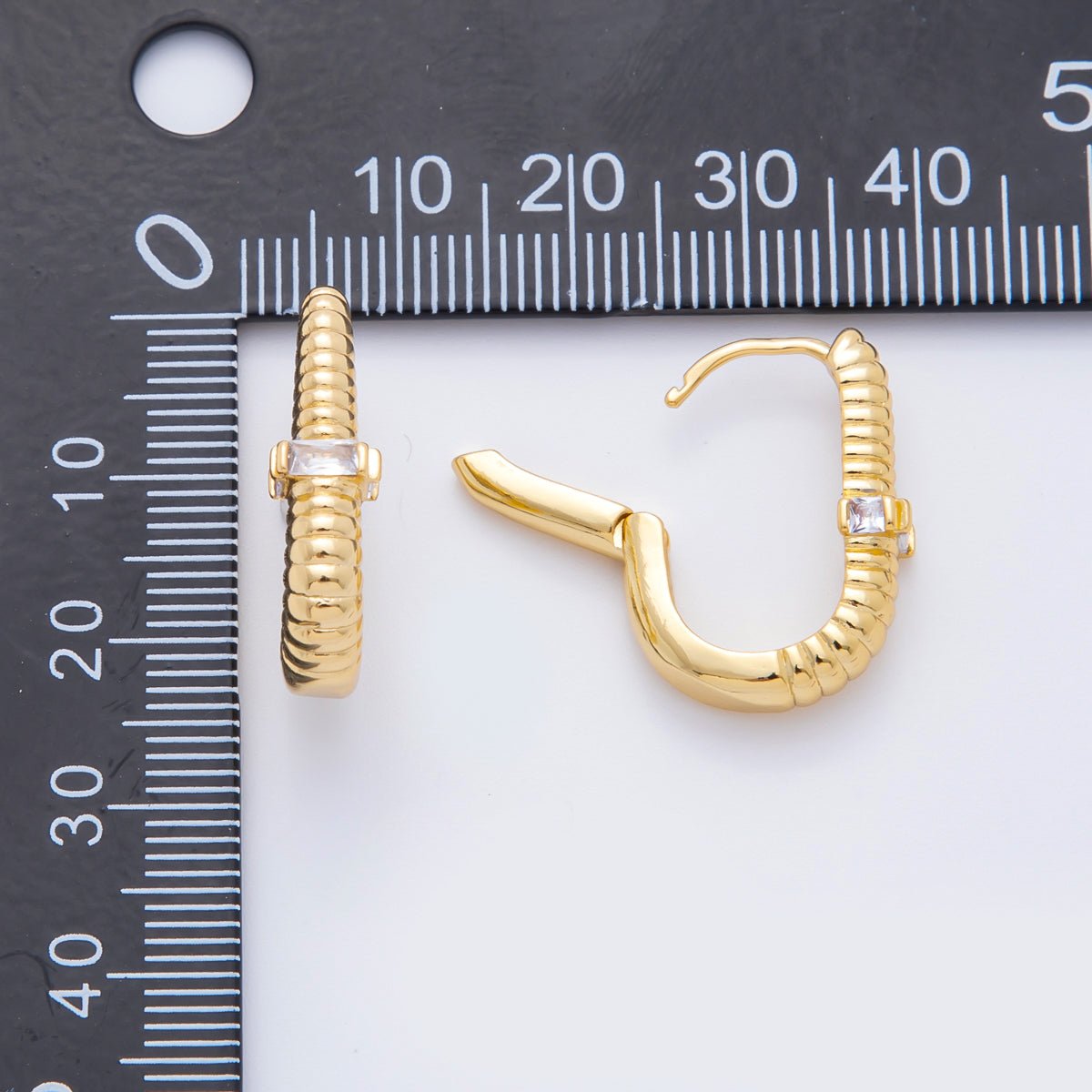 18K Gold Filled Rectangular CZ Ribbed Row Hinged Hoops Earrings | AJ219 - DLUXCA