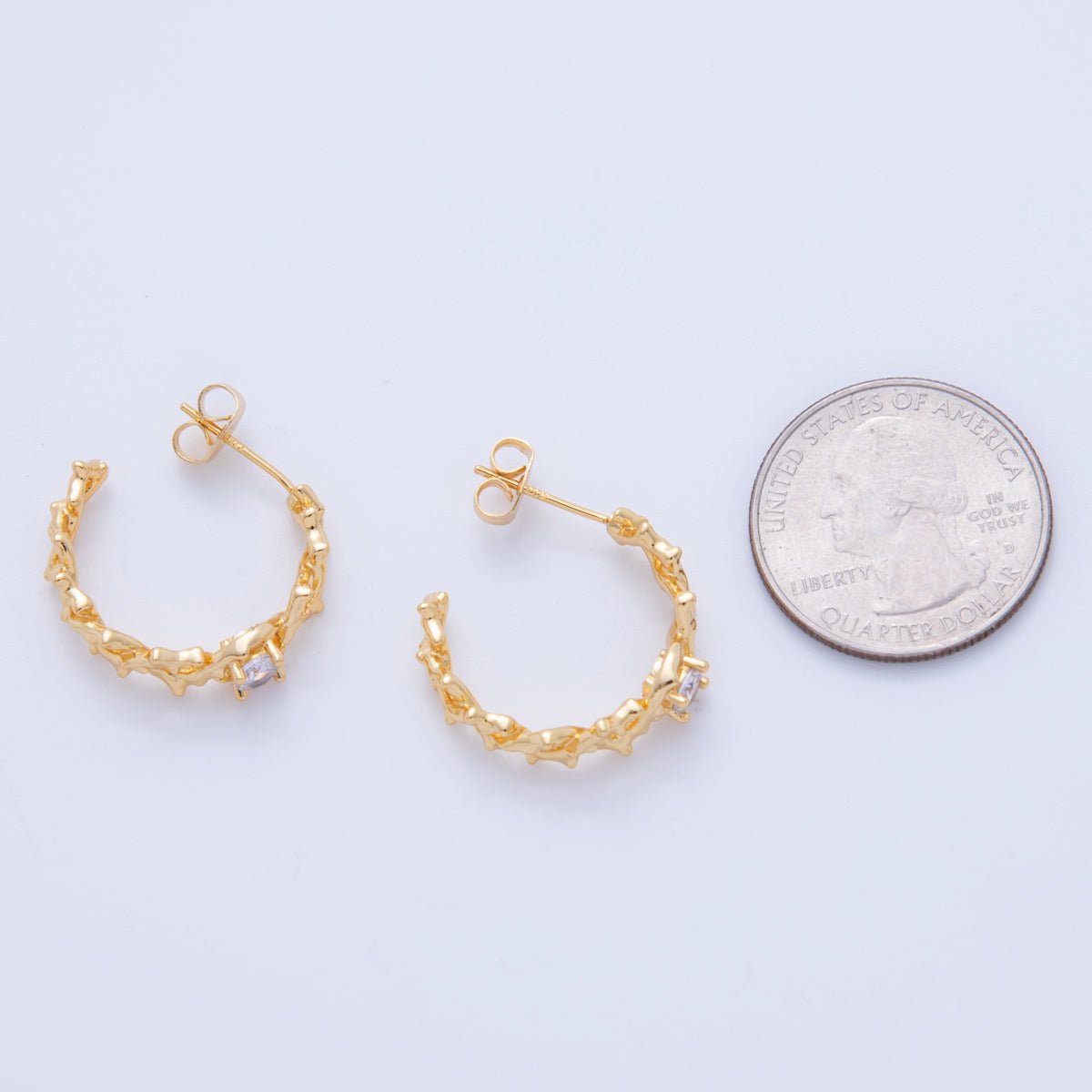 18K Gold Filled Round CZ Chain Twist Stud Earrings | AI373 - DLUXCA