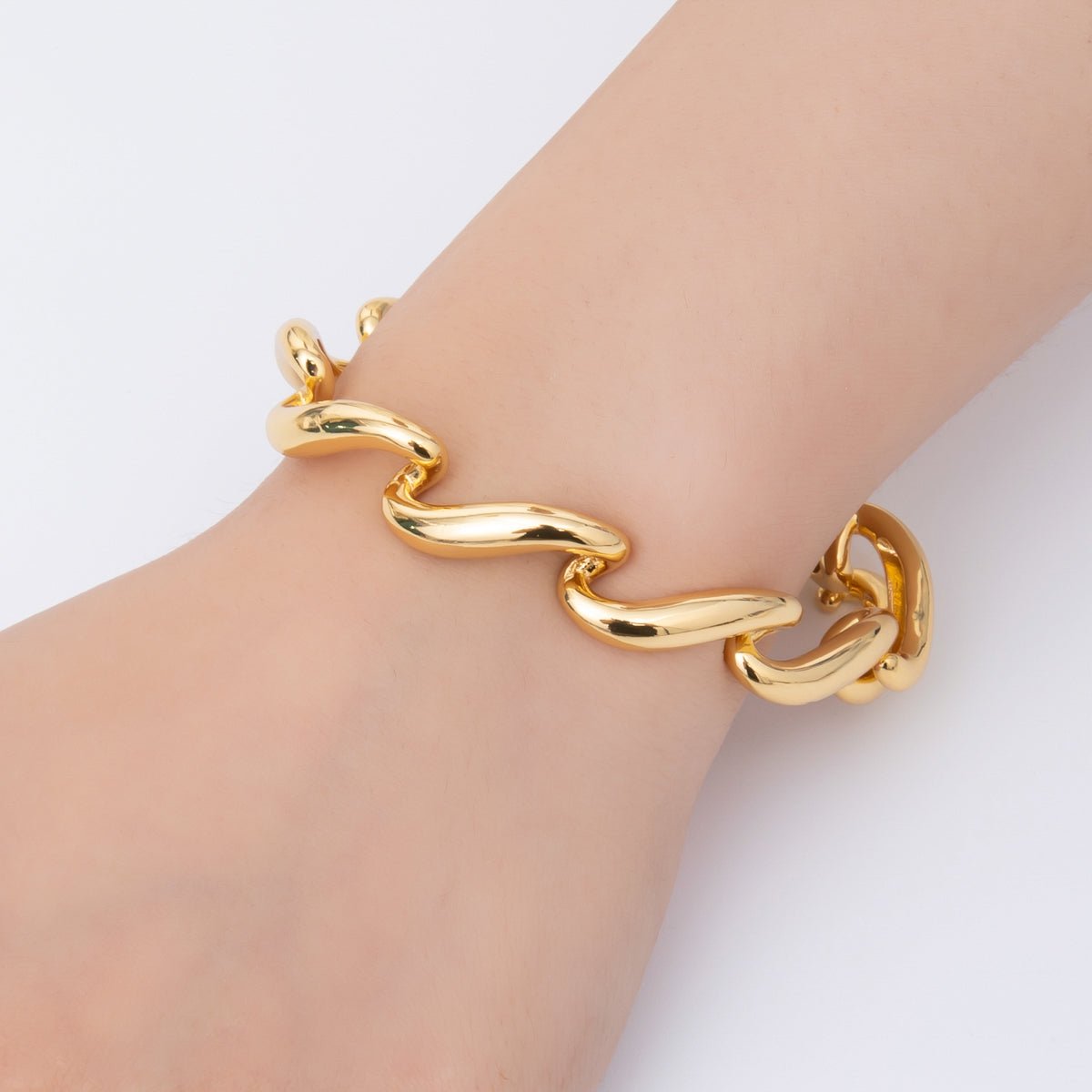 18K Gold Filled Sculptural Abstract Wave Round Cuff Bangle Bracelet in Gold & Silver | WA - A3461 WA - A3462 - DLUXCA