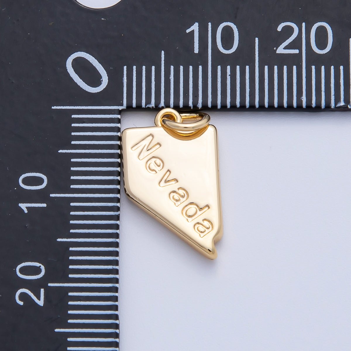 18K Gold Filled United States of America State Map Charm in Gold & Silver | AK064 - AK113 - DLUXCA