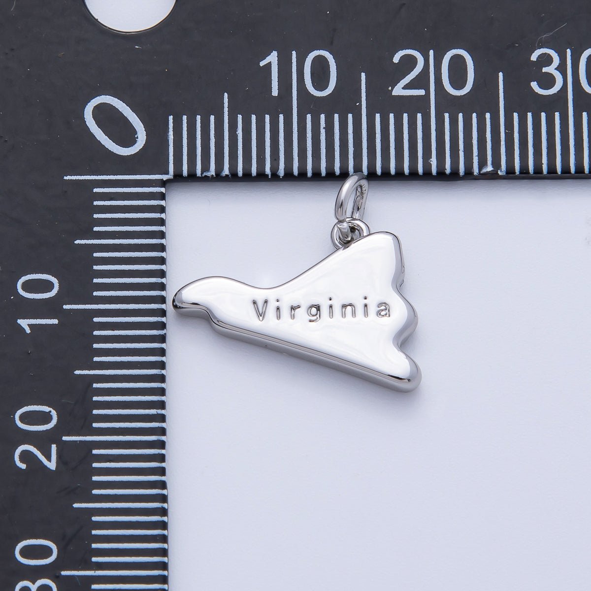 18K Gold Filled United States of America State Map Charm in Gold & Silver | AK064 - AK113 - DLUXCA