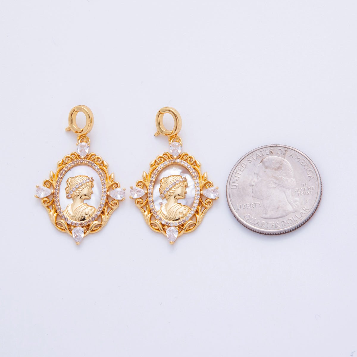 18K Gold Filled Women Silhouette Shell Pearl Artisan Drop Snap Bail Pendant | AH709 - DLUXCA