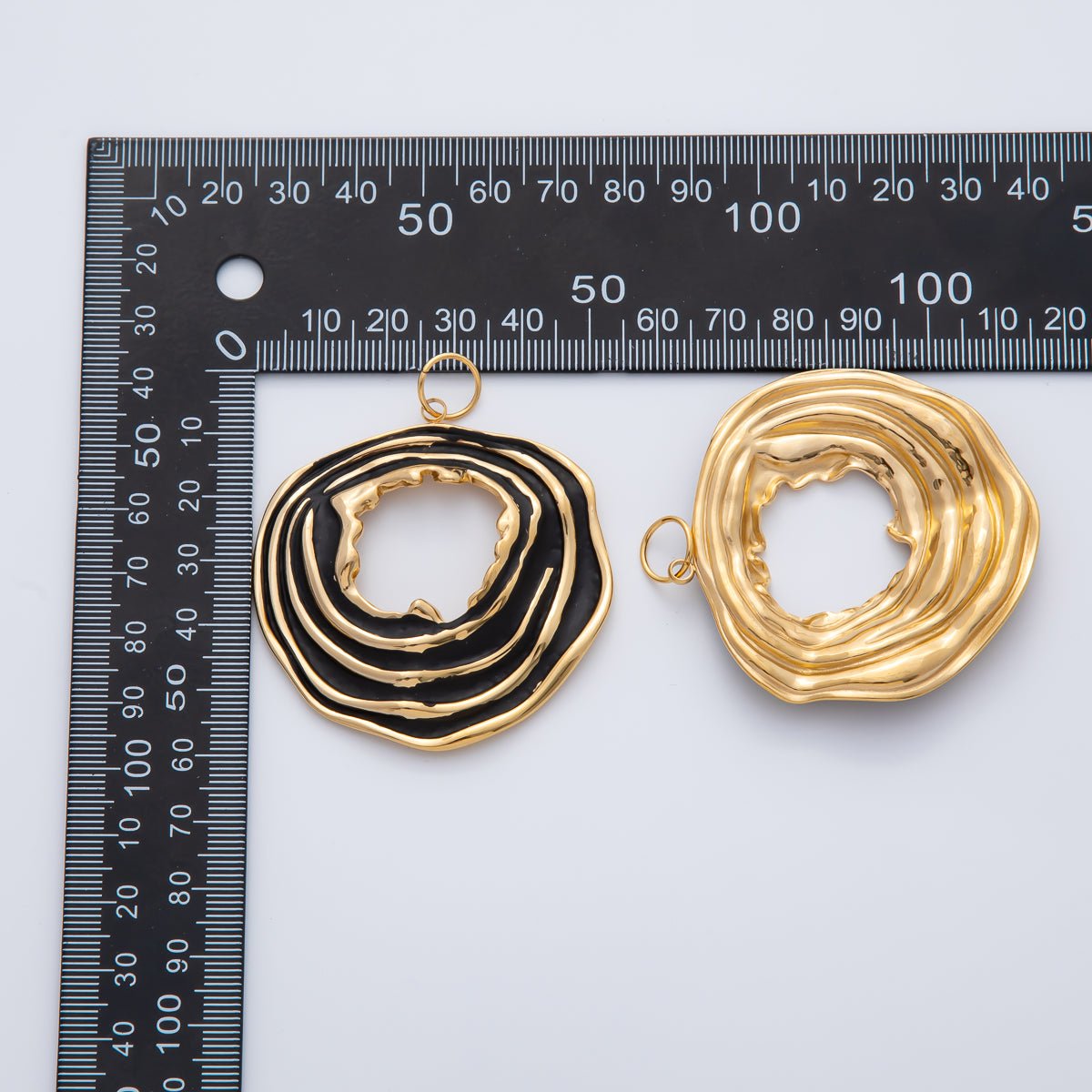 18K Gold Plated 55mm Black, White Enamel Oval Multiple Layers Charm | AF1426 - DLUXCA