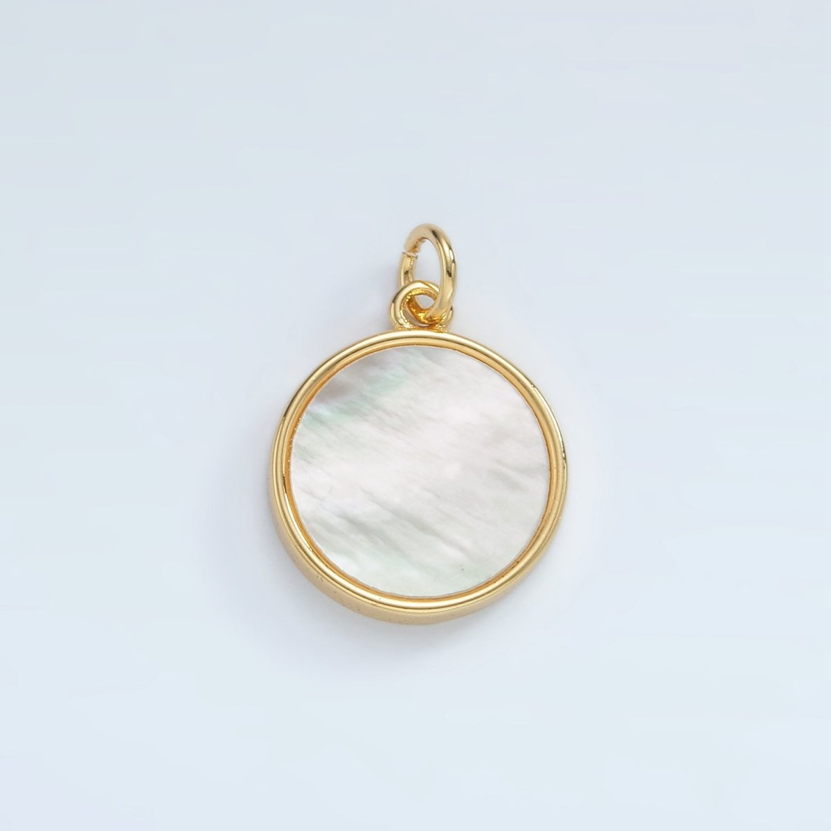 24K Gold Filled 10mm Shell Pearl Bezel Round Charm | AG929 - DLUXCA