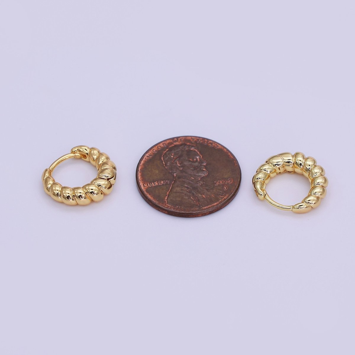 24K Gold Filled 12.5mm Minimalist Croissant Cartilage Huggie Earrings | T179 - DLUXCA
