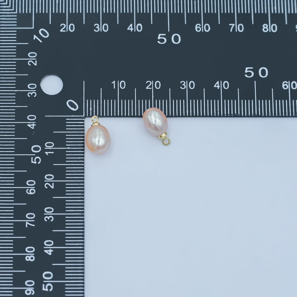 24K Gold Filled 12mm Pink Shell Pearl Oval Charm | P1652 - DLUXCA