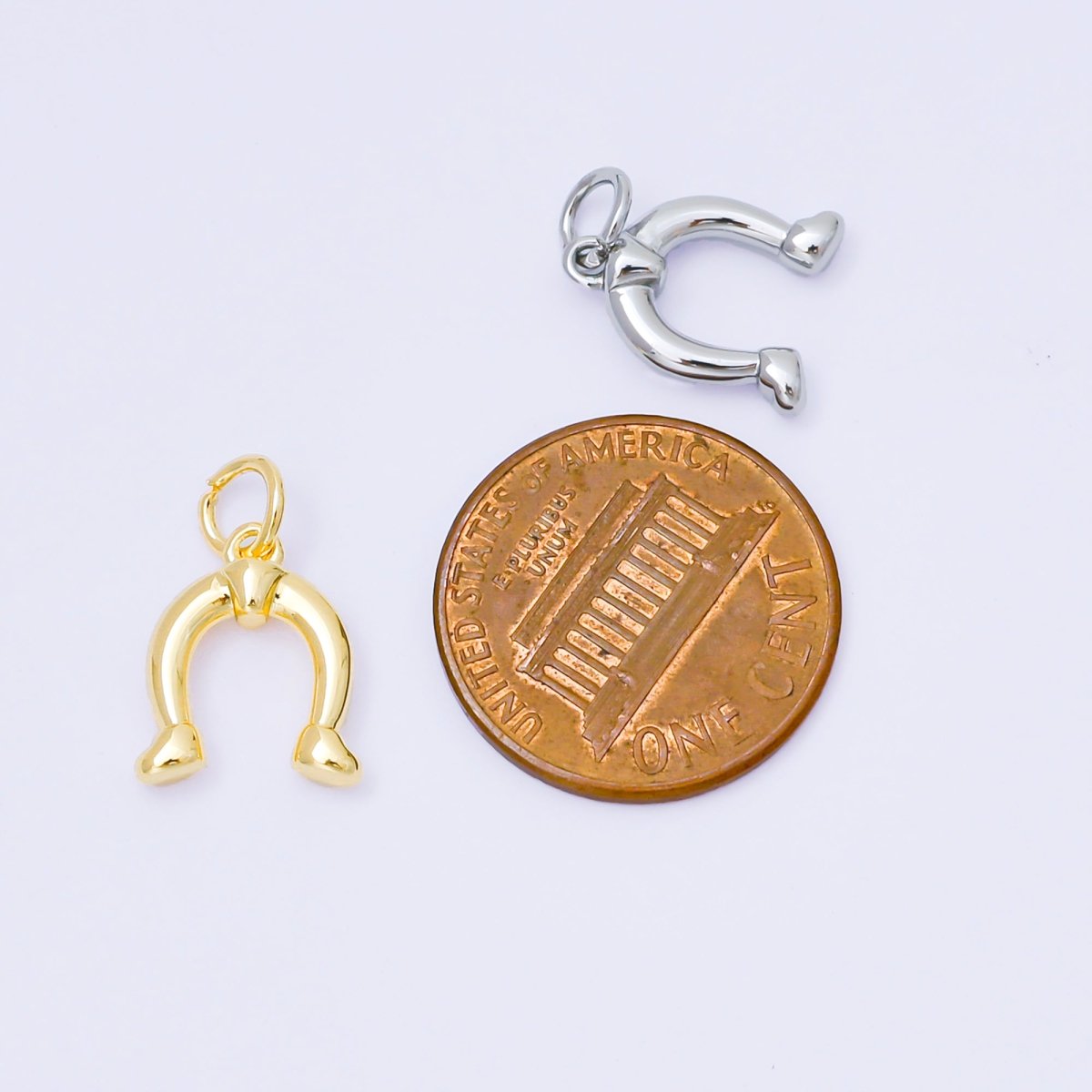 24K Gold Filled 13mm Minimalist Lucky Horseshoe Charm in Gold & Silver | AF1253 - DLUXCA