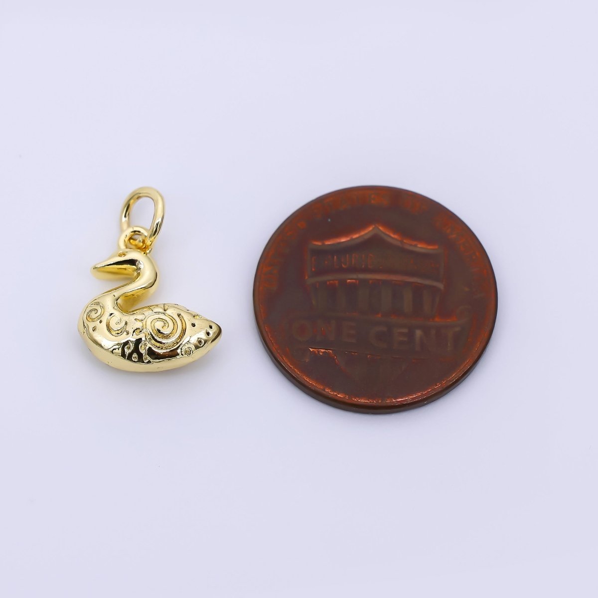24K Gold Filled 13mm Patterned Duck Animal Charm | D - 519 - DLUXCA