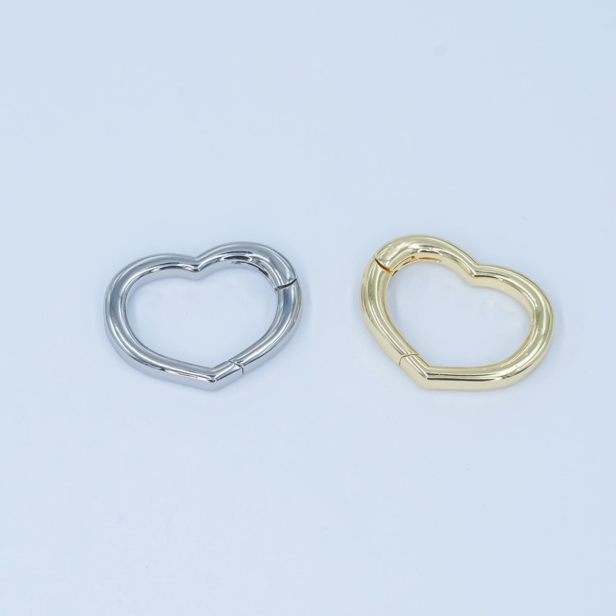 24K Gold Filled 14.8mm Minimalist Heart Push Gate Finding in Gold & Silver | Z1136 - DLUXCA