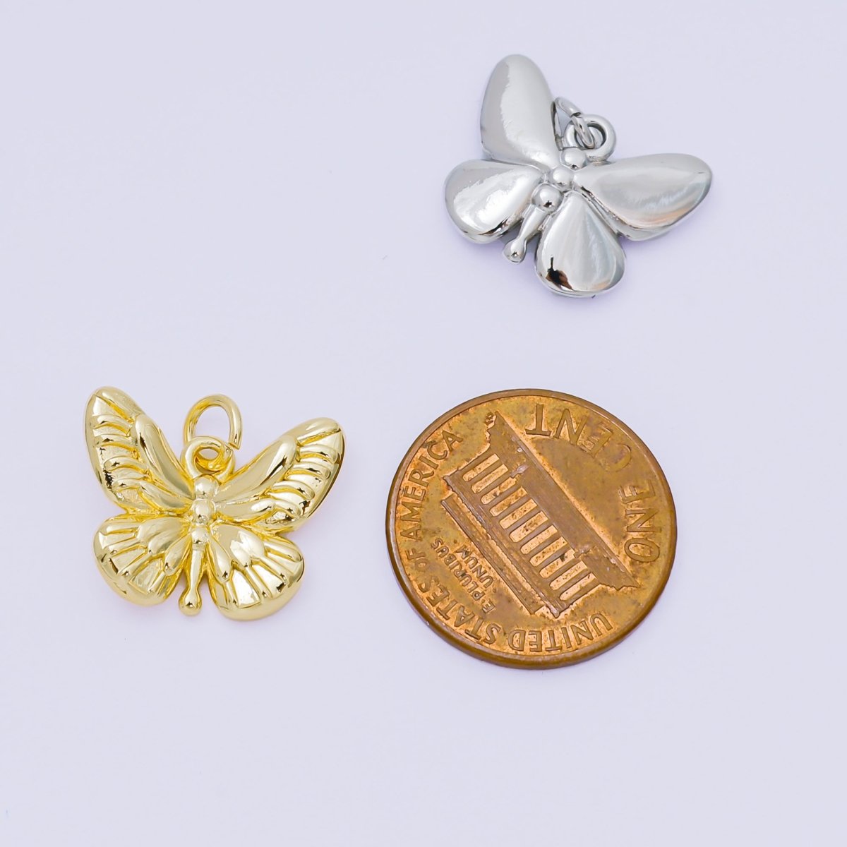 24K Gold Filled 14mm The Moth Butterfly Animal Charm | AH - 586 - DLUXCA
